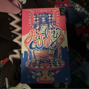 HOT TOYS Harley Quinn Suicide Squad figure